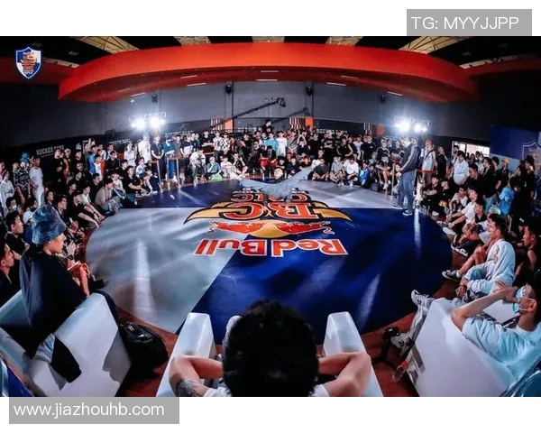 加纳与突尼斯激战正酣比赛结果揭晓引发热议