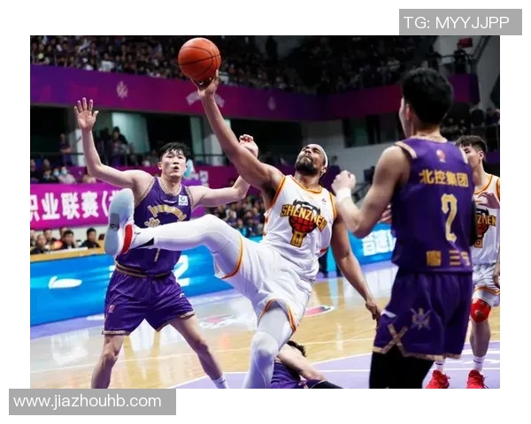 北京北控凤凰迎战大连队期待精彩对决展现足球魅力与团队精神