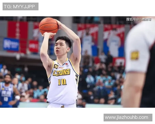 朱俊龙的成长之路与职业生涯探索如何在篮球世界中找到自我定位