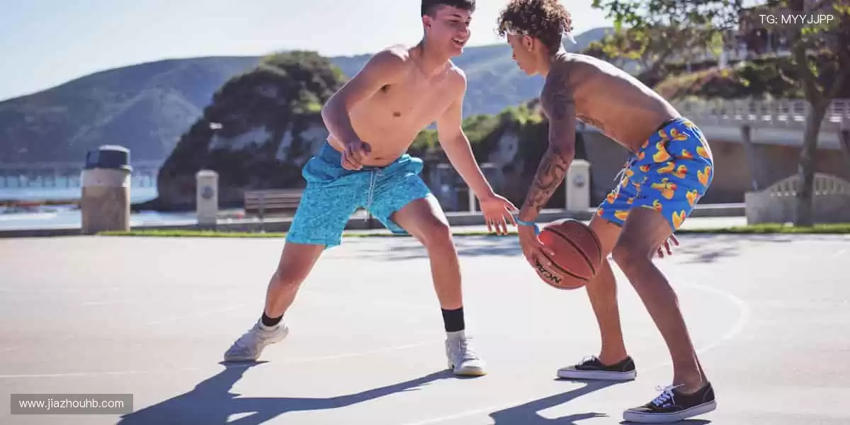 💻实时互动，弹幕与呐喊同频共振！📸